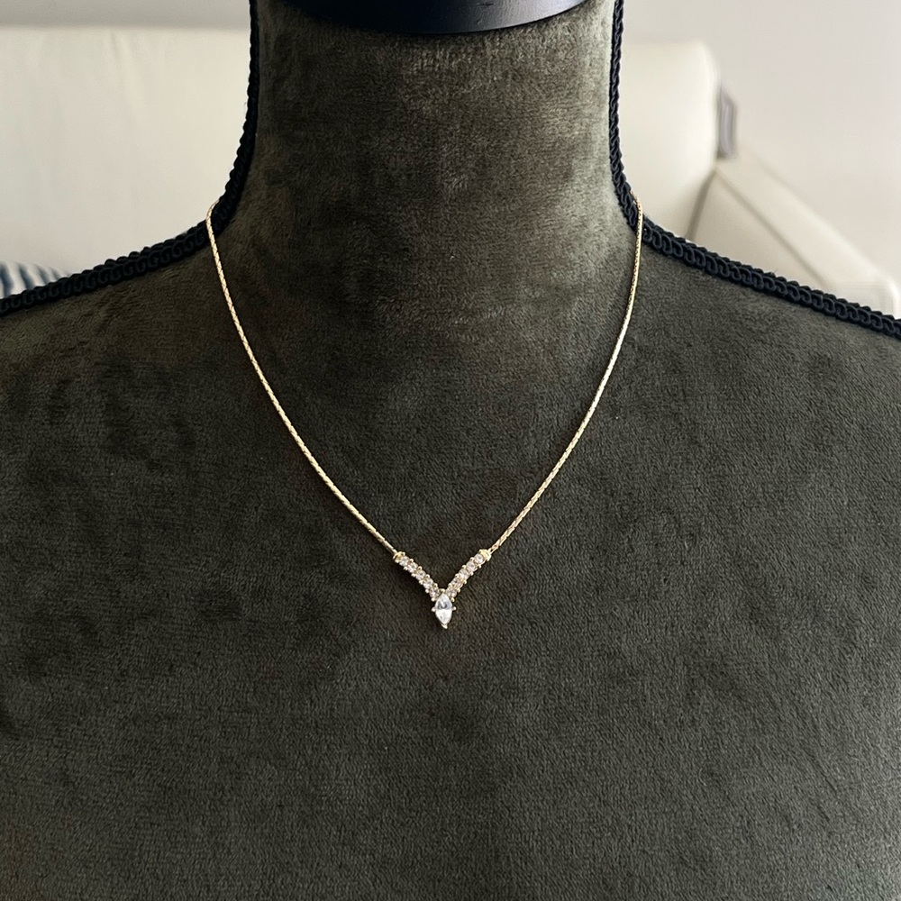Vintage Christian Dior V Shape Marquise Rhinestone Thin Gold Chain Necklace Cute - Picture 2 of 6